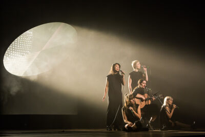 Eefje de Visser @ De Roma, picture 3, photographed by Marc Verdonck - FrontView Magazine