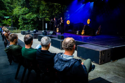 Kids With Buns @ Het OLT, picture 3, photographed by Dorien Goetschalckx - FrontView Magazine