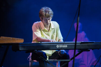 Patches @ OLT Rivierenhof, picture 3, photographed by Marc Verdonck - FrontView Magazine