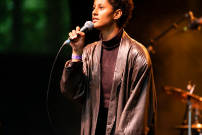 EMY @ OLT Rivierenhof, picture 11, photographed by Sandra Van Watermeulen - FrontView Magazine