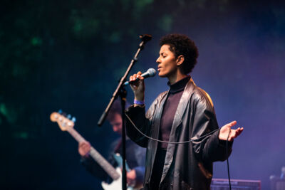 EMY @ OLT Rivierenhof, picture 12, photographed by Sandra Van Watermeulen - FrontView Magazine