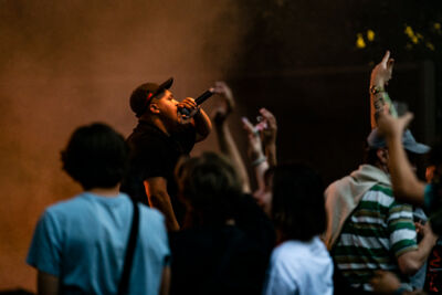 DIKKE @ OLT Rivierenhof, picture 8, photographed by Sandra Van Watermeulen - FrontView Magazine