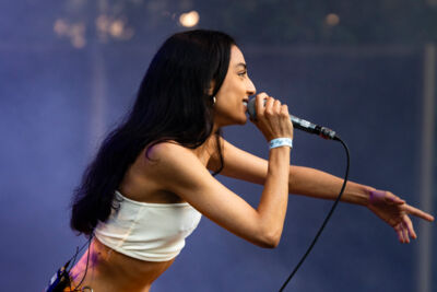 LYNA @ OLT Rivierenhof, picture 8, photographed by Sandra Van Watermeulen - FrontView Magazine