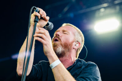 lalma @ Lokerse Feesten, picture 2, photographed by Dorien Goetschalckx - FrontView Magazine