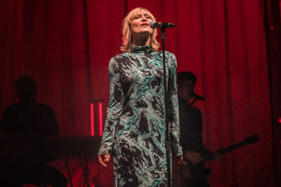Hooverphonic @ Leuven Air, picture 34, photographed by Jürgen Bruynooghe - FrontView Magazine