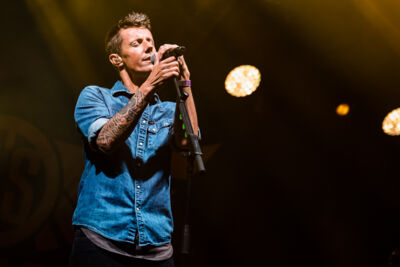 K's Choice @ Arena5, picture 4, photographed by Dorien Goetschalckx - FrontView Magazine