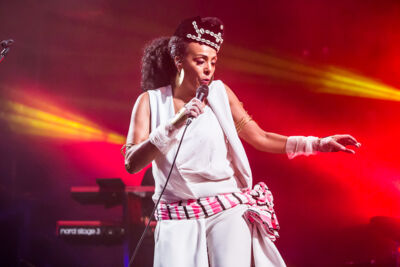 Zap Mama @ Sfinks Mundial XL, picture 7, photographed by Marc Verdonck - FrontView Magazine