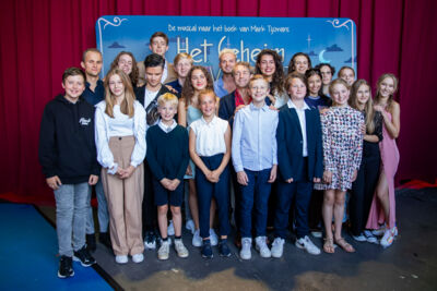 Première Het geheim van teveel torens - Group Deliquento @ Waagnatie, foto 45, foto's door Goele Bormans - FrontView Magazine