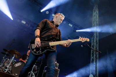 De Mens @ Crammerock, picture 10, photographed by Peter Smet - FrontView Magazine