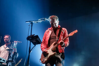 dEUS @ Crammerock, foto 6, foto's door Peter Smet - FrontView Magazine