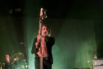 dEUS @ Crammerock, foto 7, foto's door Peter Smet - FrontView Magazine
