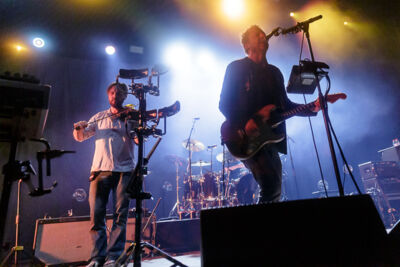 dEUS @ Crammerock, foto 11, foto's door Peter Smet - FrontView Magazine