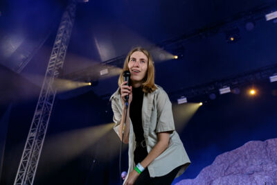 Whispering Sons @ Crammerock, foto 8, foto's door Peter Smet - FrontView Magazine