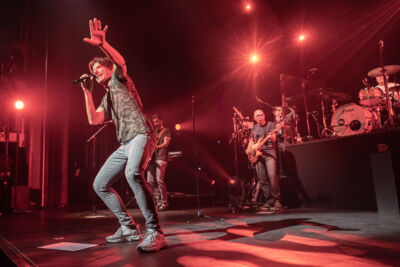 Clouseau @ De Roma, picture 15, photographed by David Johnson - FrontView Magazine