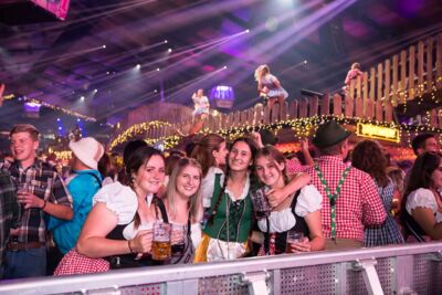 Moose Bar XXL @ Sportpaleis, picture 6, photographed by Marc Verdonck - FrontView Magazine