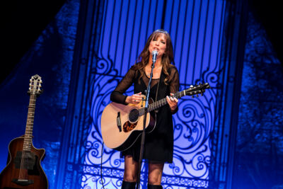 Lynda Lemay @ Koninklijk Circus, picture 5, photographed by Dorien Goetschalckx - FrontView Magazine