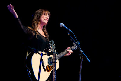 Lynda Lemay @ Koninklijk Circus, picture 6, photographed by Dorien Goetschalckx - FrontView Magazine
