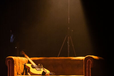 De Mens @ AB, picture 1, photographed by David Johnson - FrontView Magazine