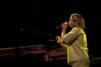 Fokke Simons @ 013 Tilburg, picture 2, photographed by Jürgen Bruynooghe - FrontView Magazine