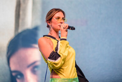 Maan @ 013 Tilburg, picture 3, photographed by Jürgen Bruynooghe - FrontView Magazine