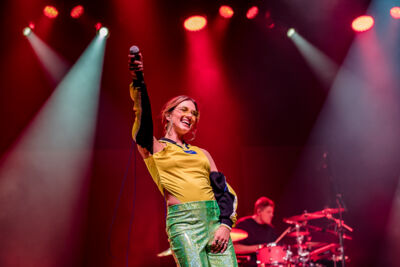 Maan @ 013 Tilburg, picture 14, photographed by Jürgen Bruynooghe - FrontView Magazine