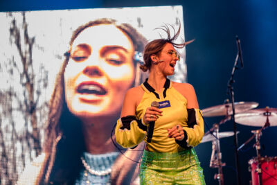 Maan @ 013 Tilburg, picture 26, photographed by Jürgen Bruynooghe - FrontView Magazine