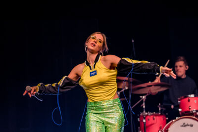 Maan @ 013 Tilburg, picture 27, photographed by Jürgen Bruynooghe - FrontView Magazine