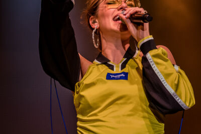 Maan @ 013 Tilburg, picture 29, photographed by Jürgen Bruynooghe - FrontView Magazine