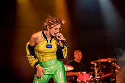 Maan @ 013 Tilburg, picture 30, photographed by Jürgen Bruynooghe - FrontView Magazine