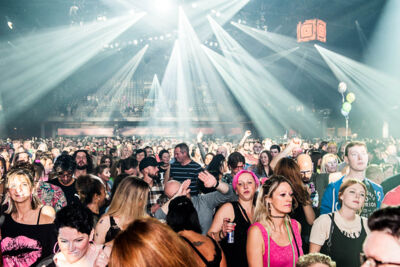 Sfeerbeelden @ i love the 90's, foto 14, foto's door Gert Daemen - FrontView Magazine
