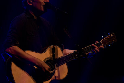 Bart Peeters & De Ideale Mannen @ De Warande, picture 11, photographed by Ann Carpentier - FrontView Magazine