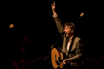 Bart Peeters & De Ideale Mannen @ De Warande, picture 20, photographed by Ann Carpentier - FrontView Magazine