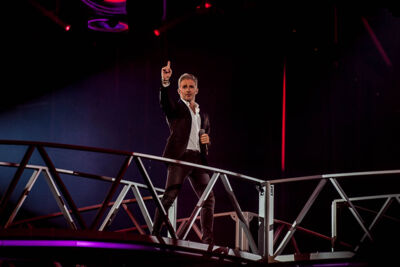 Christoff @ Schlagerfestival, foto 5, foto's door Gert Daemen - FrontView Magazine