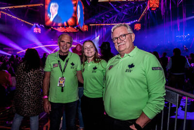 Sfeer en presentatie @ Schlagerfestival, picture 1, photographed by Gert Daemen - FrontView Magazine