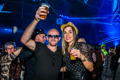 Sfeer en presentatie @ Schlagerfestival, picture 17, photographed by Gert Daemen - FrontView Magazine