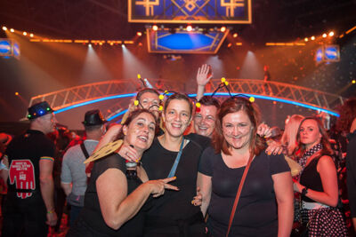 Sfeer en presentatie @ Schlagerfestival, picture 37, photographed by Gert Daemen - FrontView Magazine