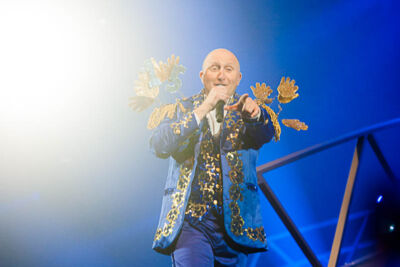 Yves Segers @ schlagerfestival, picture 9, photographed by Gert Daemen - FrontView Magazine