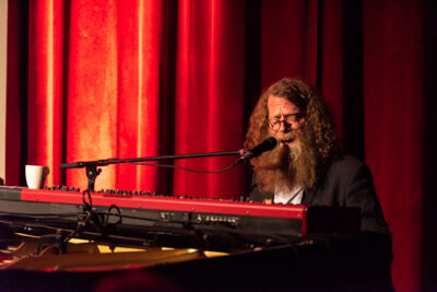 Ben Caplan & Gabrielle Papillon @ DeCasino, picture 4, photographed by Johan Van Buggenhout - FrontView Magazine