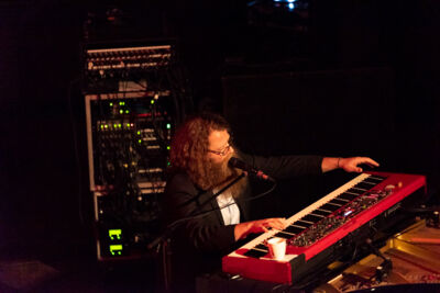 Ben Caplan & Gabrielle Papillon @ DeCasino, picture 10, photographed by Johan Van Buggenhout - FrontView Magazine
