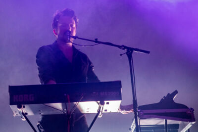 Emma Bale @ Het Depot, picture 16, photographed by Jürgen Bruynooghe - FrontView Magazine
