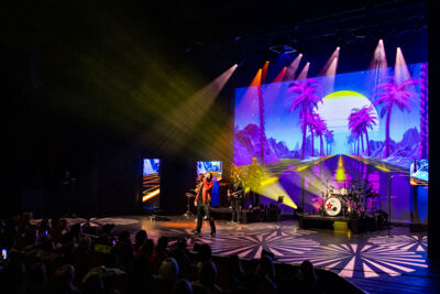 Gene Thomas @ Stadsschouwburg Antwerpen, foto 18, foto's door Dimitri Vanlommel - FrontView Magazine