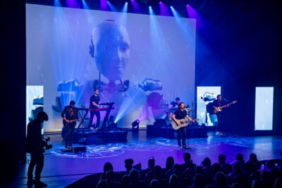 Gene Thomas @ Stadsschouwburg Antwerpen, foto 33, foto's door Dimitri Vanlommel - FrontView Magazine