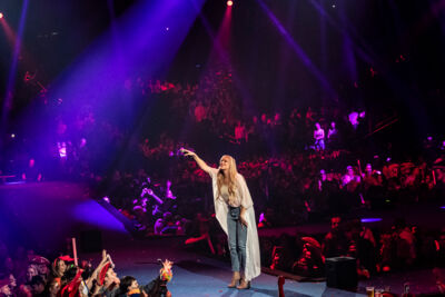 MNM Back To The 90s & Nillies - Attomic Kitten @ Sportpaleis, picture 7, photographed by Sandra Van Watermeulen - FrontView Magazine