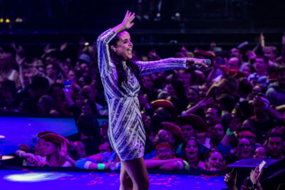 MNM Back To The 90s & Nillies - K3 @ Sportpaleis, foto 10, foto's door Sandra Van Watermeulen - FrontView Magazine
