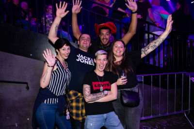 MNM Back To The 90s & Nillies - Sfeer @ Sportpaleis, picture 11, photographed by Sandra Van Watermeulen - FrontView Magazine