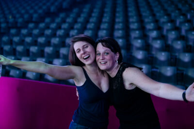 MNM Back To The 90s & Nillies - Sfeer @ Sportpaleis, picture 37, photographed by Sandra Van Watermeulen - FrontView Magazine