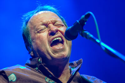 Level 42 @ 013, picture 2, photographed by David Johnson - FrontView Magazine