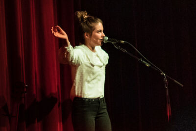 Emmy d'Arc @ Ancienne Belgique, picture 17, photographed by Jürgen Bruynooghe - FrontView Magazine