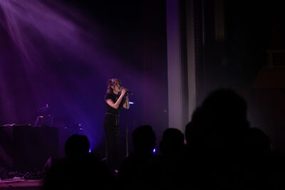 Mia Lena @ De Roma, picture 9, photographed by David Johnson - FrontView Magazine