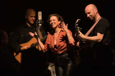 Milow @ Hangar 3020, picture 4, photographed by Jürgen Bruynooghe - FrontView Magazine